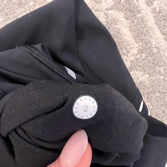 |Lululemon| Channel Your Energy Tight *28", size 2 - Picture 5 of 6